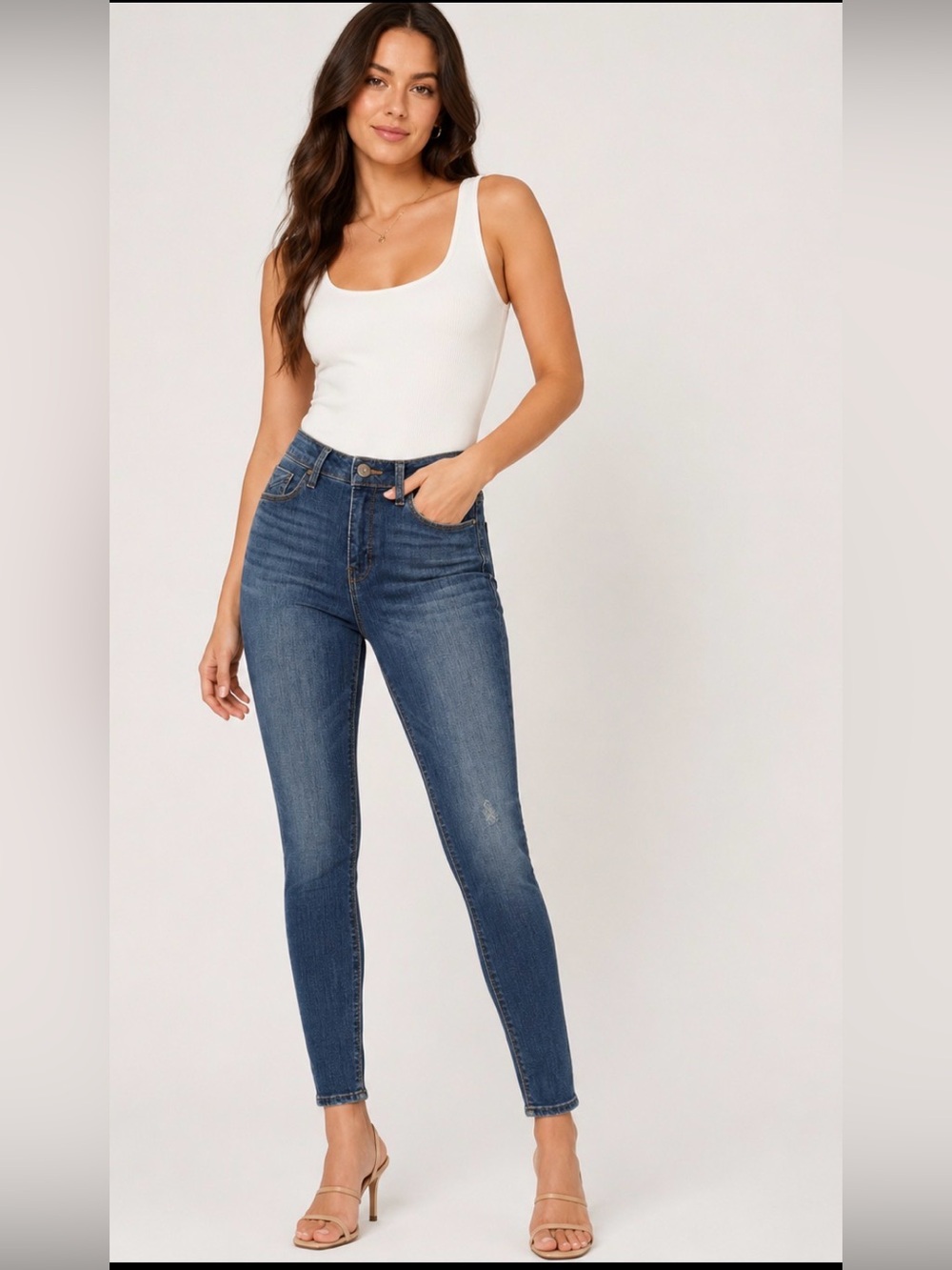 Unpublished Olivia High Rise Skinny Jeans Size 27 Medium Wash NWT